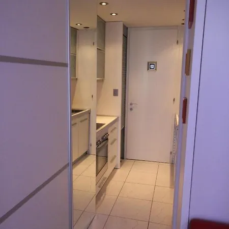 Apartment Crtomirova *