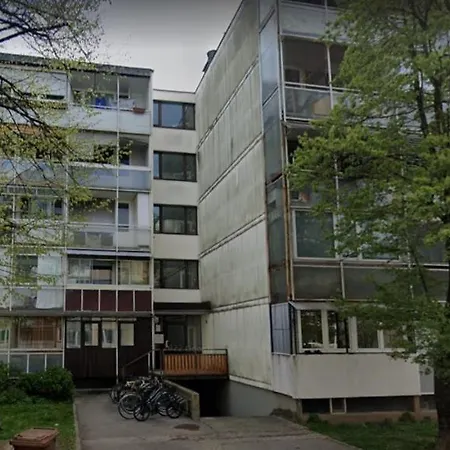 Crtomirova * Ljubljana